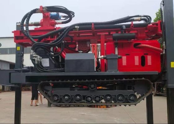 ST 200 Crawler Mounted Drill Rig με ράβδους γεώτρησης 76 mm για γεώτρηση βραχώδους περιοχής